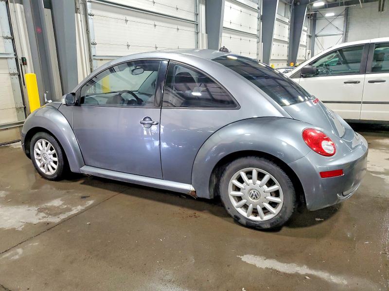 Photo 2 from auction – 2006 VOLKSWAGEN NEW BEETLE with VIN 3VWRW31C06M416617