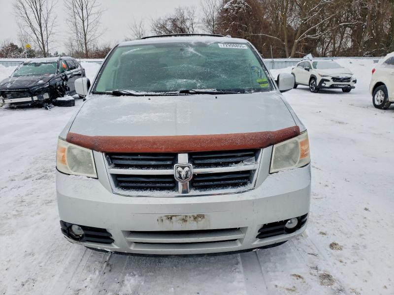 Photo 5 from auction – 2010 DODGE GRAND CARA with VIN 2D4RN4DX3AR410213