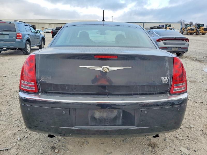 Photo 6 from auction – 2008 CHRYSLER 300C with VIN 2C3LA63H58H138398