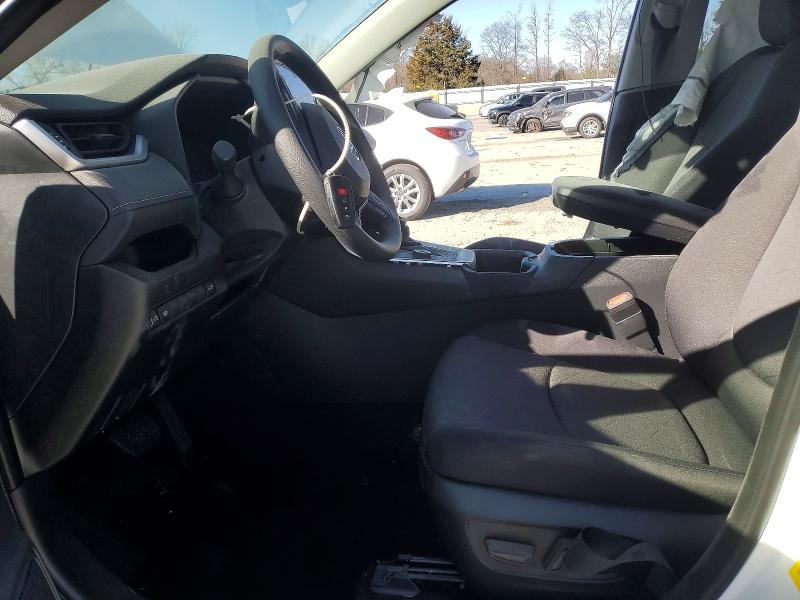 Photo 7 from auction – 2025 TOYOTA RAV4 XLE with VIN JTMRWRFV6SD345705