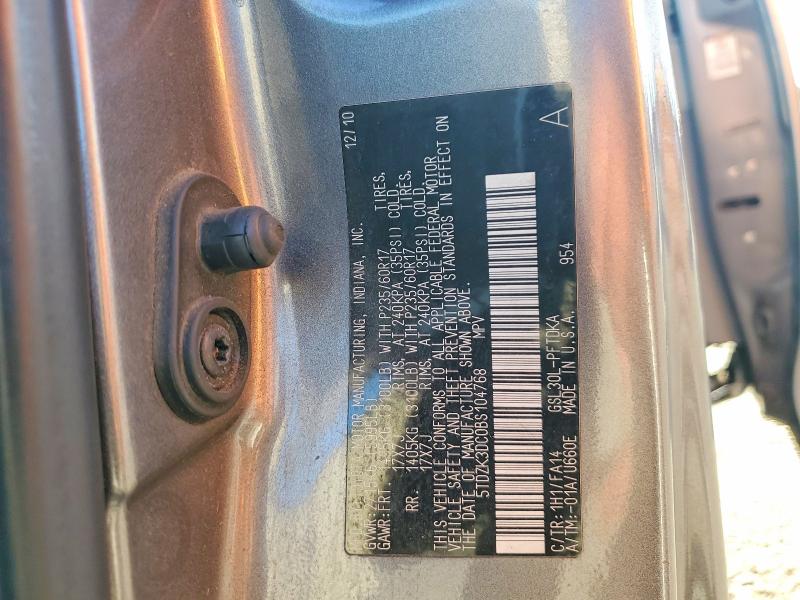 Photo 14 from auction – 2011 TOYOTA SIENNA with VIN 5TDZK3DC0BS104768