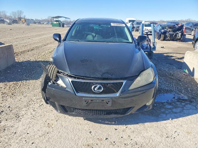 Photo 5 from auction – 2008 LEXUS IS with VIN JTHBK262882069119