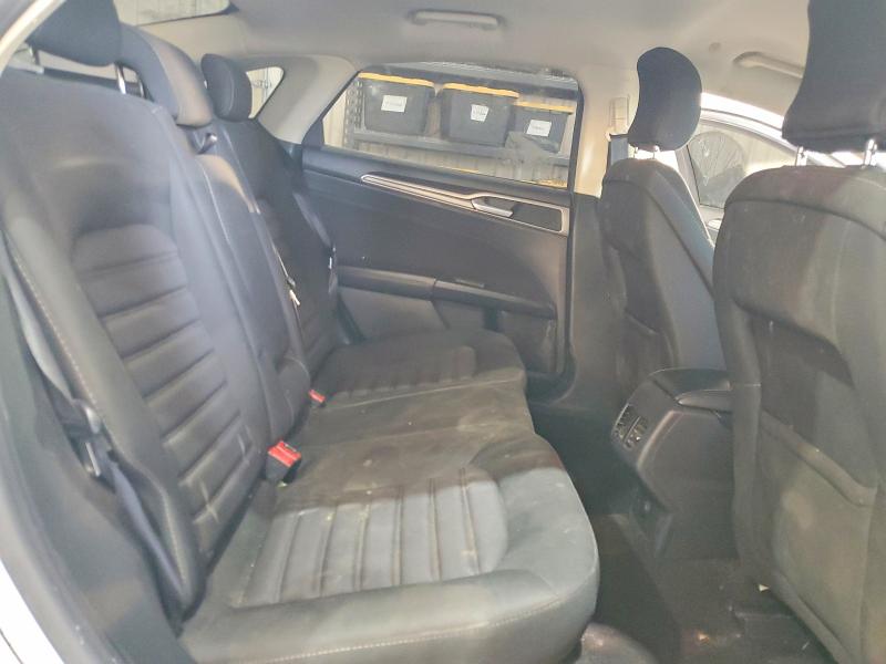 Photo 10 from auction – 2019 FORD FUSION SE with VIN 3FA6P0LU4KR124608