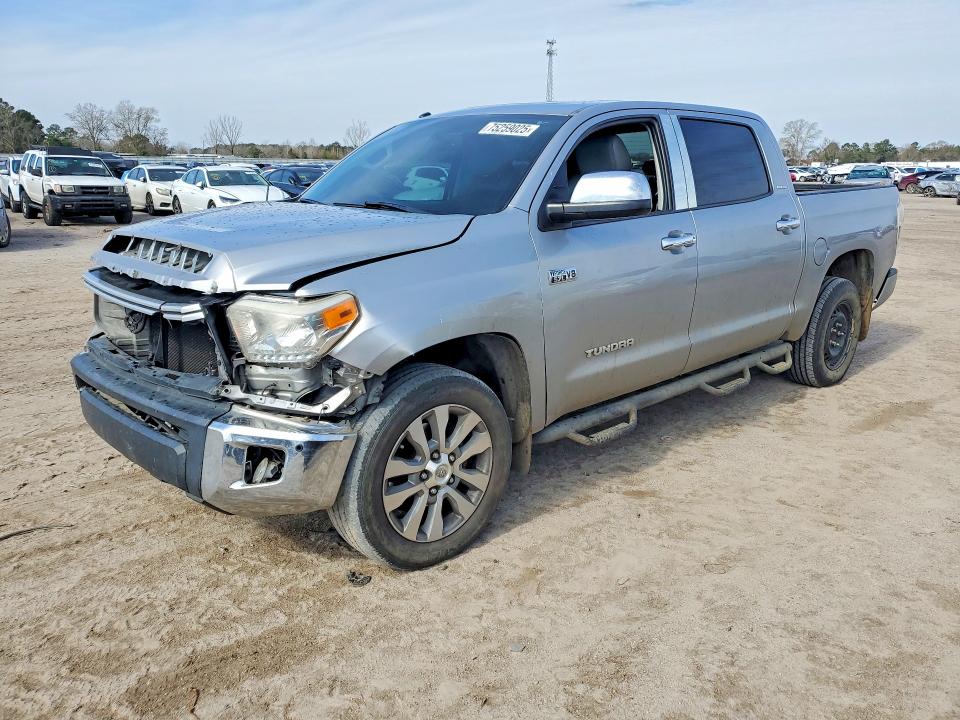 TOYOTA TUNDRA CRE 2016 with VIN 5TFFW5F11GX210985 - Photo from auction