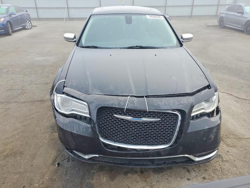 Photo 5 from auction – 2017 CHRYSLER 300C with VIN 2C3CCAEG9HH570994