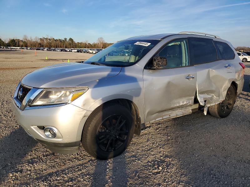 NISSAN PATHFINDER 2013 with VIN 5N1AR2MM7DC682569 - Photo from auction