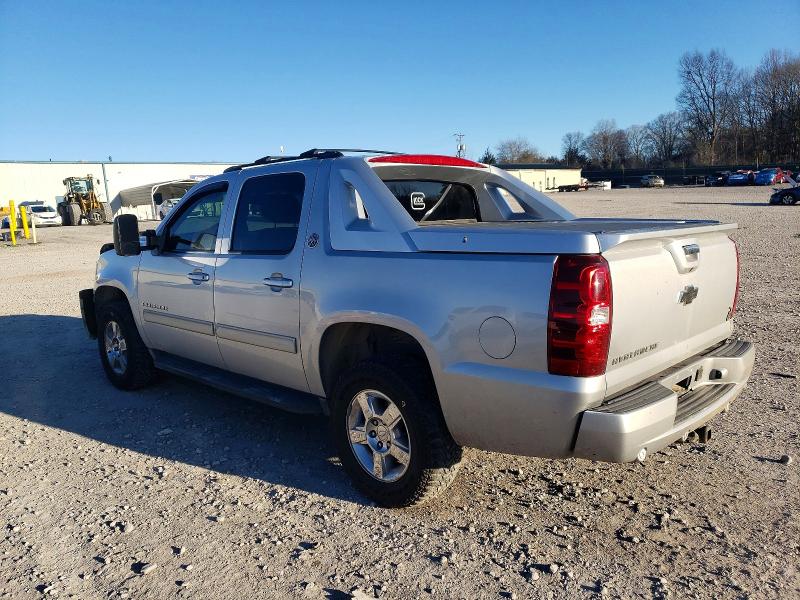 Photo 2 from auction – 2013 CHEVROLET AVALANCHE with VIN 3GNTKEE75DG370802