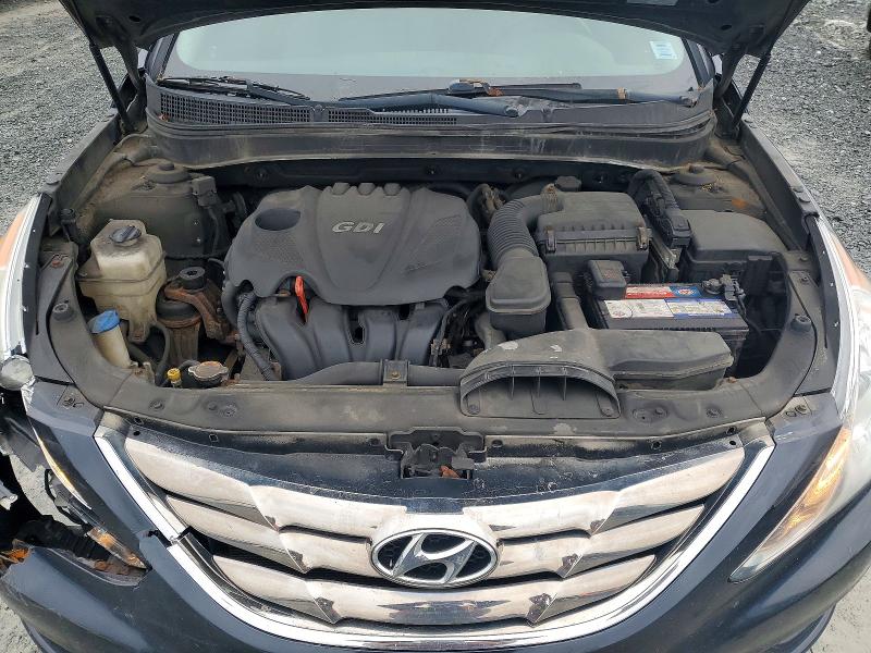 Photo 11 from auction – 2011 HYUNDAI SONATA with VIN 5NPEB4AC7BH053963