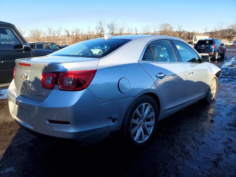 Foto 3 de la subasta – 2016 CHEVROLET MALIBU con VIN 1G11E5SA2GF133156
