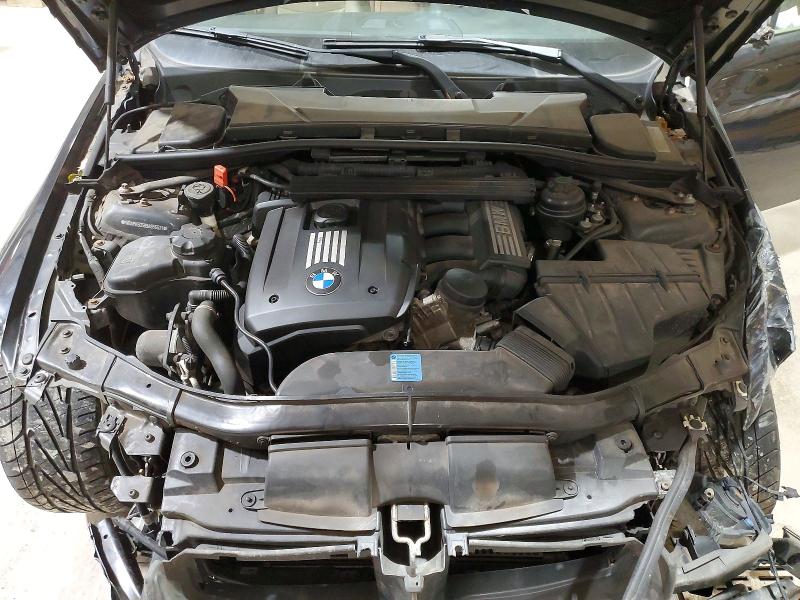 Photo 11 from auction – 2011 BMW 328 XI SUL with VIN WBAPK5C58BA656521
