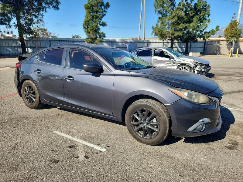 Photo 4 from auction – 2014 MAZDA 3 TOURING with VIN JM1BM1V75E1181042