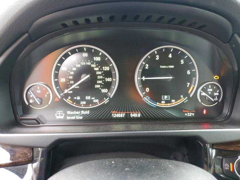 Photo 9 from auction – 2016 BMW X5 XDRIVE3 with VIN 5UXKR0C54G0P25454