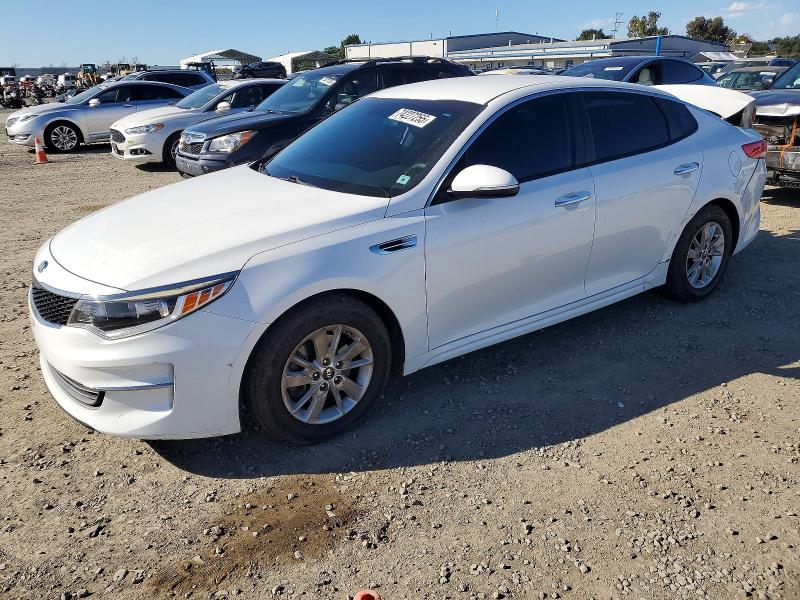Photo 1 from auction – 2016 KIA OPTIMA LX with VIN 5XXGT4L32GG025008