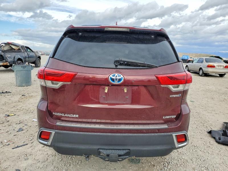 Photo 6 from auction – 2019 TOYOTA HIGHLANDER with VIN 5TDDGRFH5KS072357