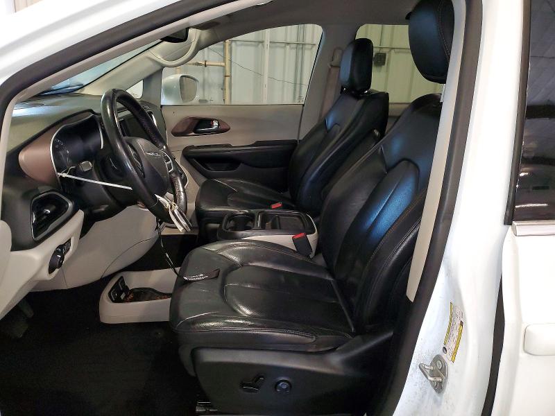 Photo 7 from auction – 2019 CHRYSLER PACIFICA T with VIN 2C4RC1BG2KR582867