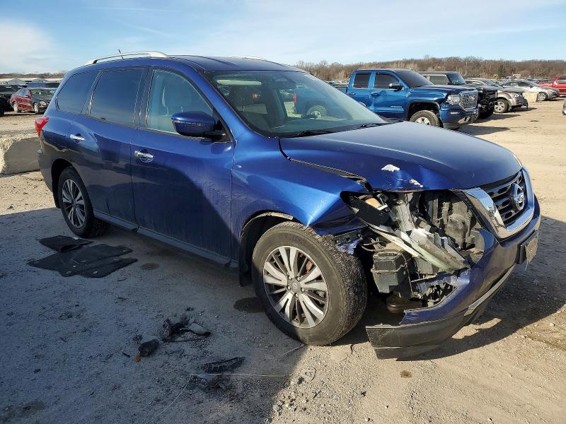 Photo 4 from auction – 2017 NISSAN PATHFINDER with VIN 5N1DR2MM4HC667093