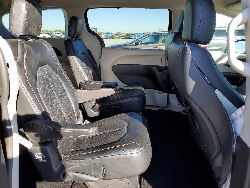 Photo 11 from auction – 2020 CHRYSLER PACIFICA T with VIN 2C4RC1BG6LR131698