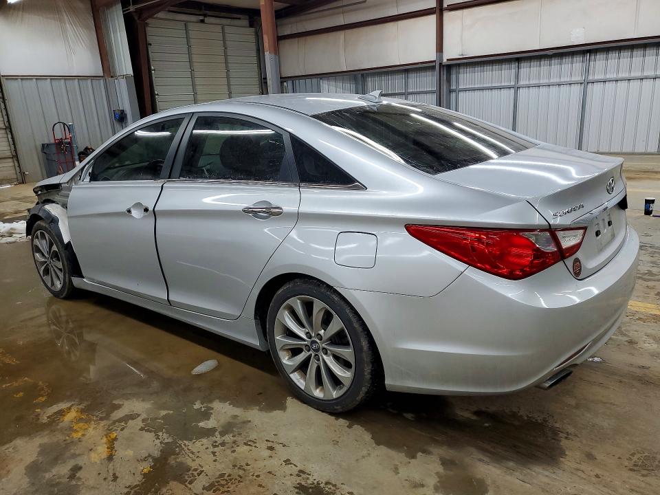 Photo 2 from auction – 2013 HYUNDAI SONATA with VIN 5NPEC4AC6DH533511