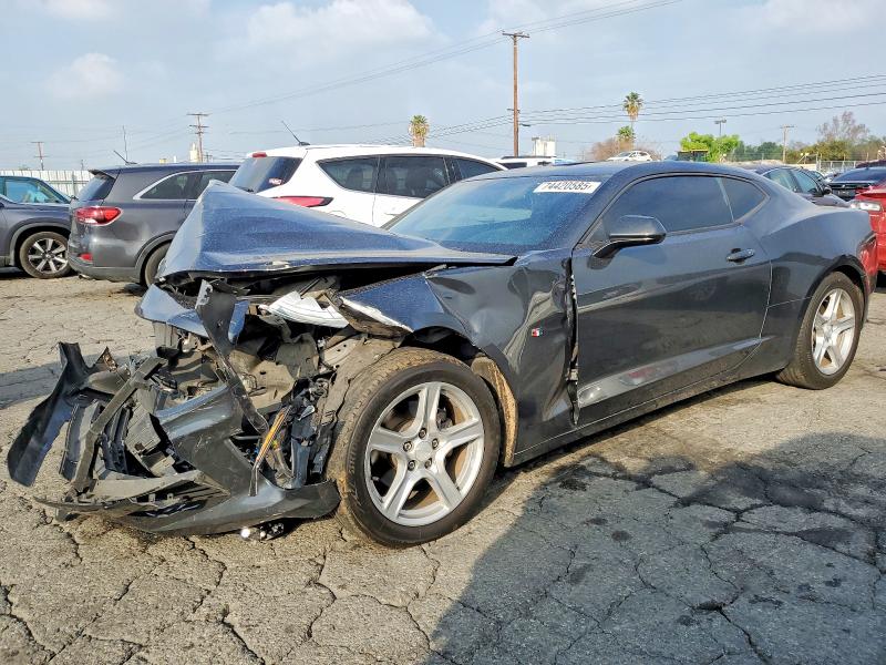 CHEVROLET CAMARO 2017 with VIN 1G1FB1RX5H0164584 - Photo from auction