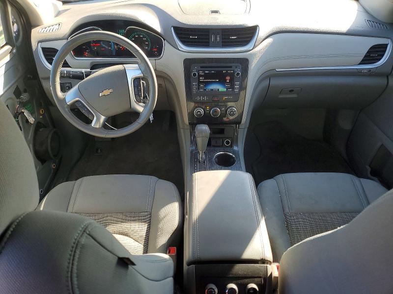 Photo 8 from auction – 2017 CHEVROLET TRAVERSE L with VIN 1GNKRGKD3HJ231589