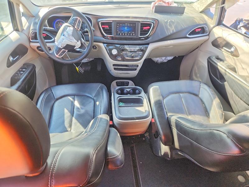 Photo 8 from auction – 2021 CHRYSLER VOYAGER with VIN 2C4RC1DG5MR532979