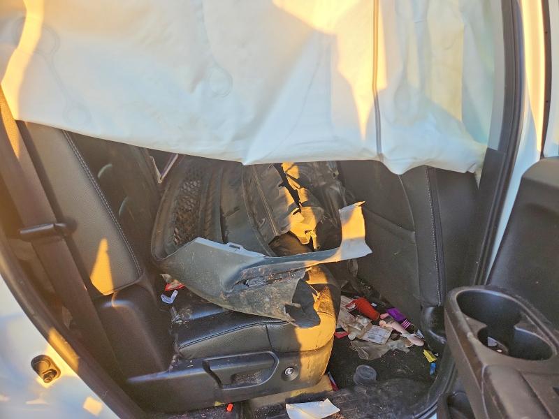 Photo 11 from auction – 2022 HONDA PILOT with VIN 5FNYF5H23NB015735