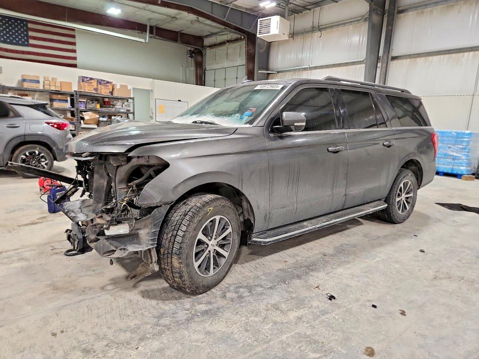 FORD EXPEDITION 2018 with VIN 1FMJK1JT3JEA28422 - Photo from auction