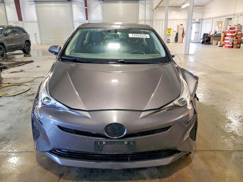 Photo 5 from auction – 2016 TOYOTA PRIUS with VIN JTDKARFU9G3514202