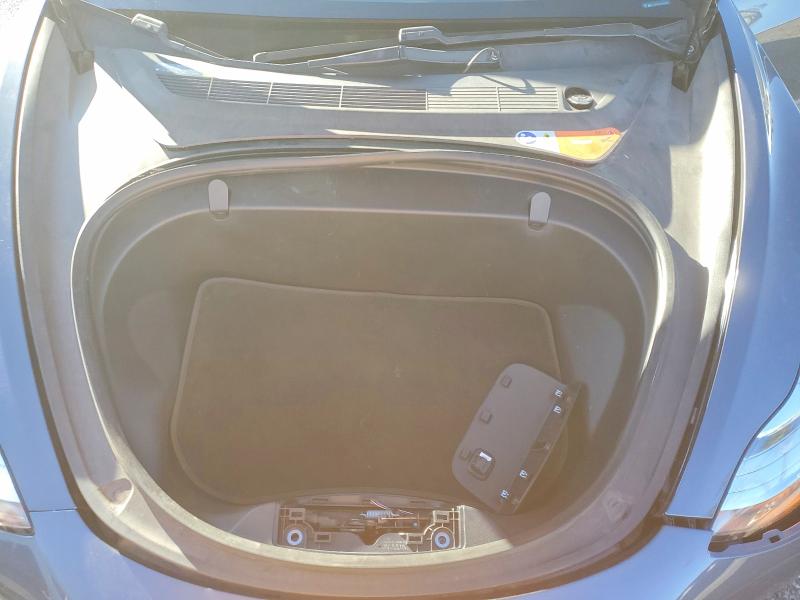 Photo 11 from auction – 2018 TESLA MODEL 3 with VIN 5YJ3E1EA0JF021939