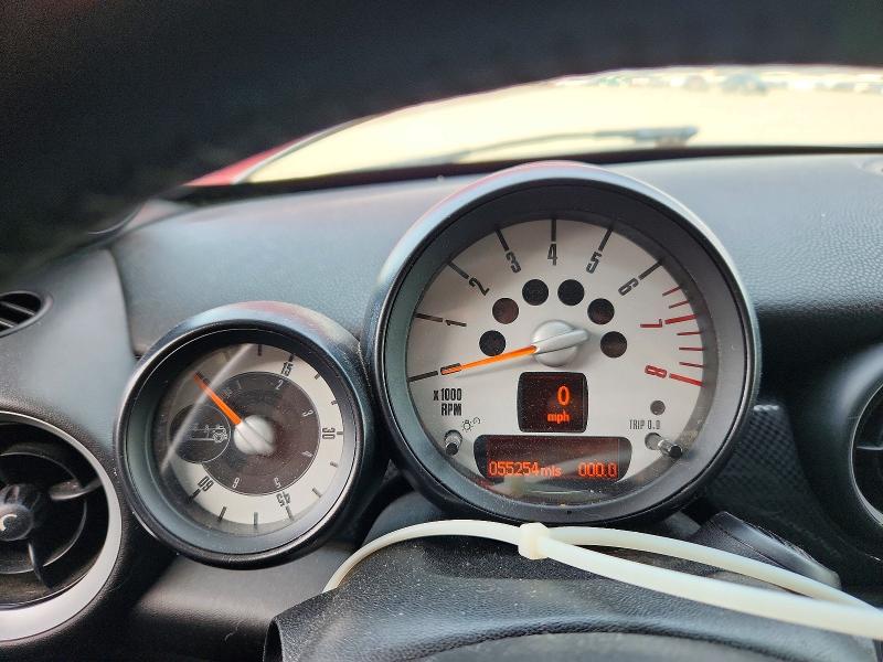 Photo 9 from auction – 2014 MINI COOPER ROA with VIN WMWSY3C52ET594829
