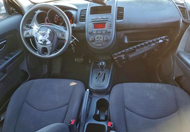 Photo 8 from auction – 2013 KIA SOUL with VIN KNDJT2A51D7575450