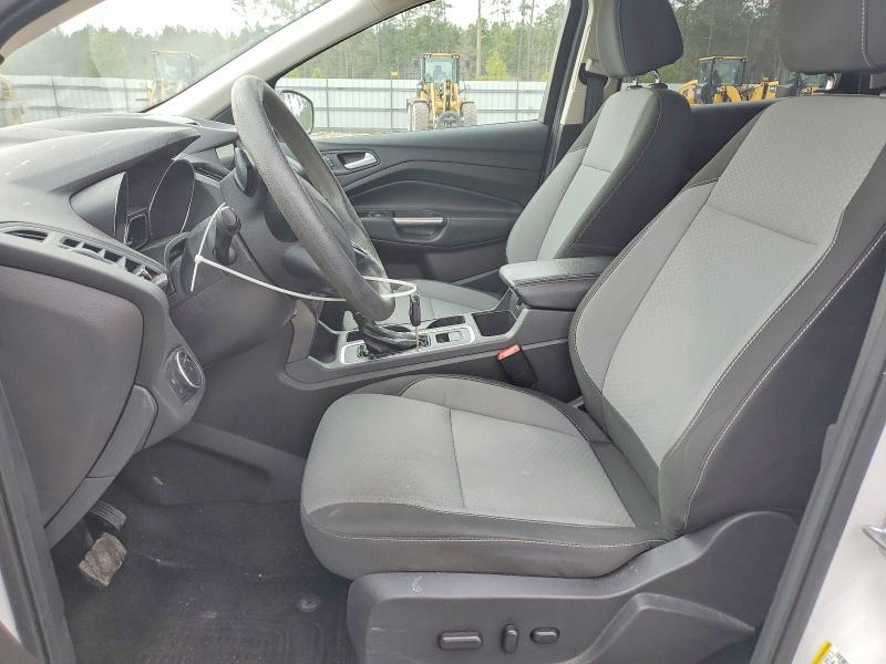 Photo 7 from auction – 2017 FORD ESCAPE SE with VIN 1FMCU9GD4HUD47636