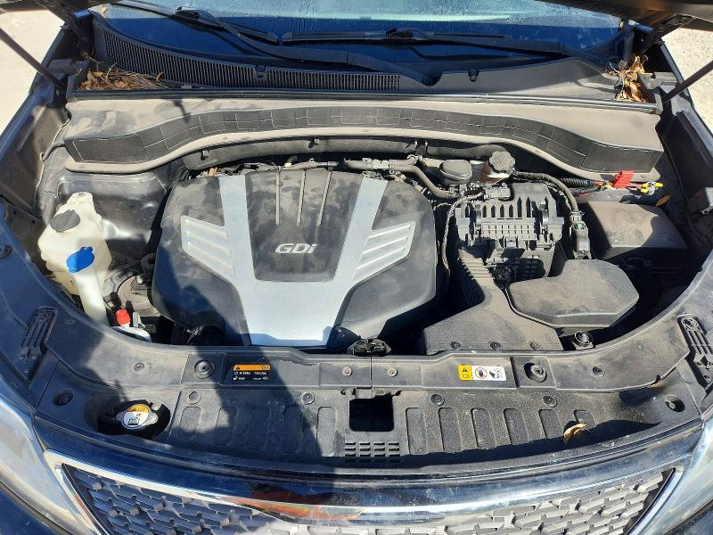 Photo 12 from auction – 2015 KIA SORENTO with VIN 5XYKW4A78FG596195