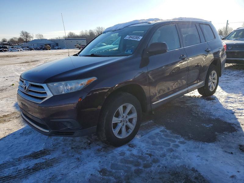 TOYOTA HIGHLANDER 2012 with VIN 5TDBK3EH6CS116338 - Photo from auction