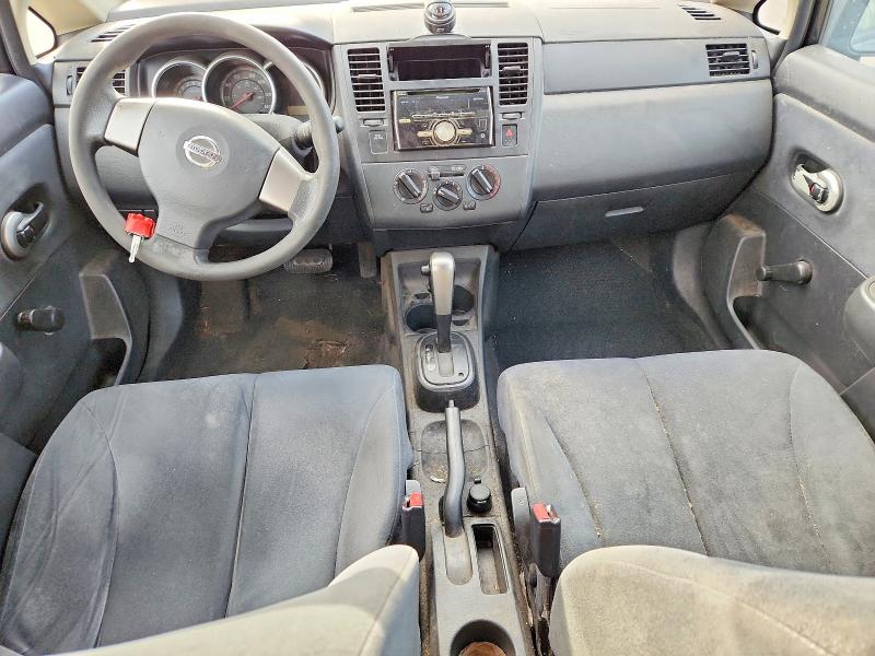 Photo 8 from auction – 2010 NISSAN VERSA S with VIN 3N1CC1AP5AL458615