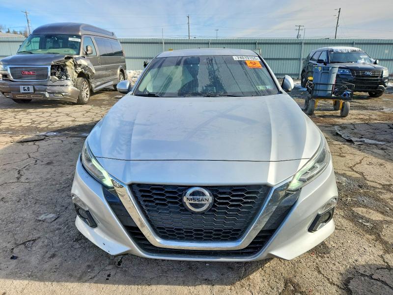 Photo 5 from auction – 2019 NISS ALTIMA with VIN 1N4BL4EV8KC173090