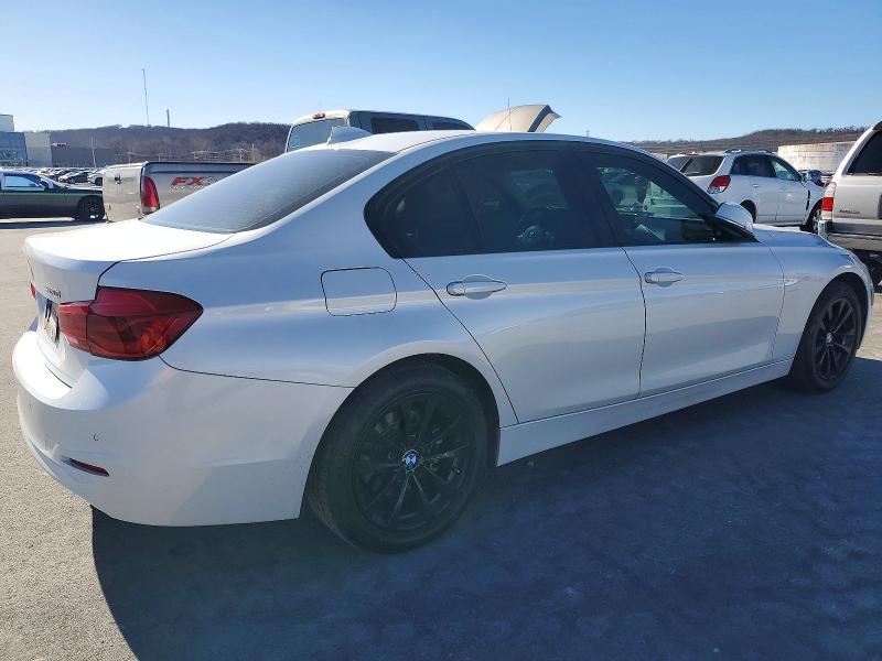 Снимка 3 от търг – 2018 BMW 320 с VIN WBA8A9C52JAD26972