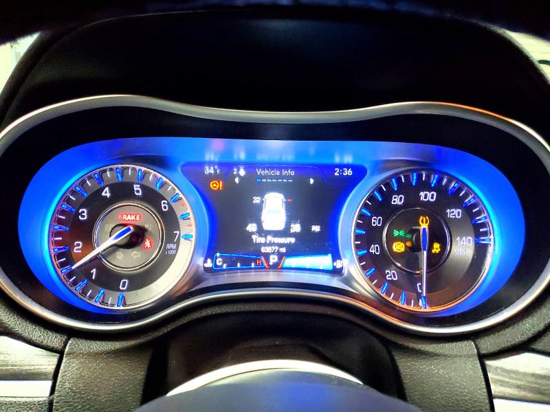 Photo 9 from auction – 2018 CHRYSLER 300 TOURIN with VIN 2C3CCAAG4JH308649