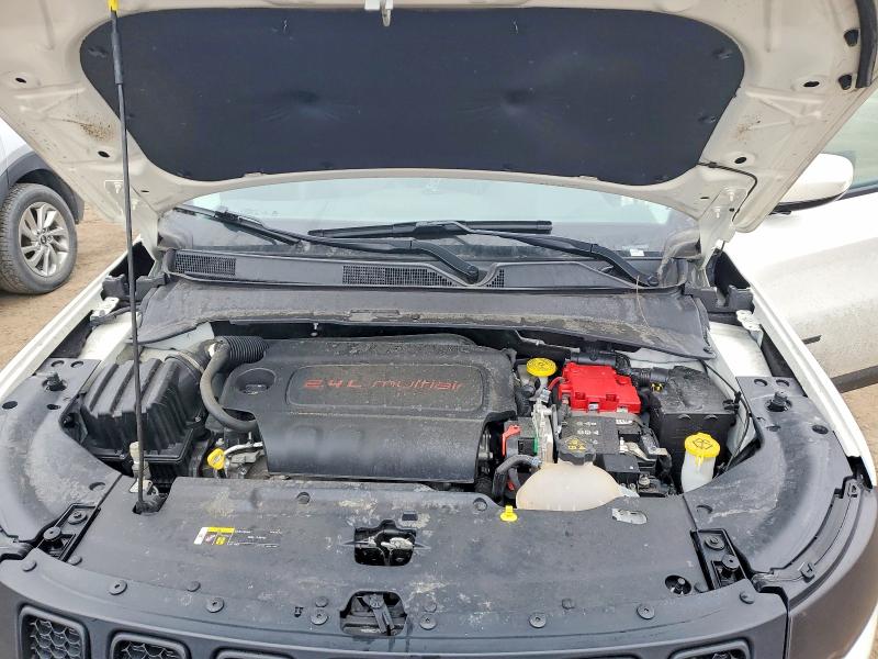 Photo 12 from auction – 2021 JEEP COMPASS with VIN 3C4NJDBB9MT519159