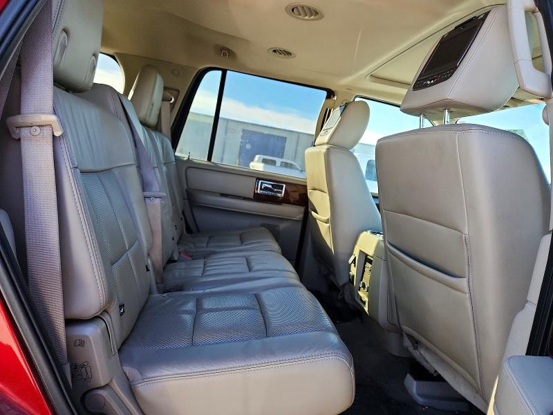 Photo 11 from auction – 2013 LINCOLN NAVIGATOR with VIN 5LMJJ2H50DEL08610