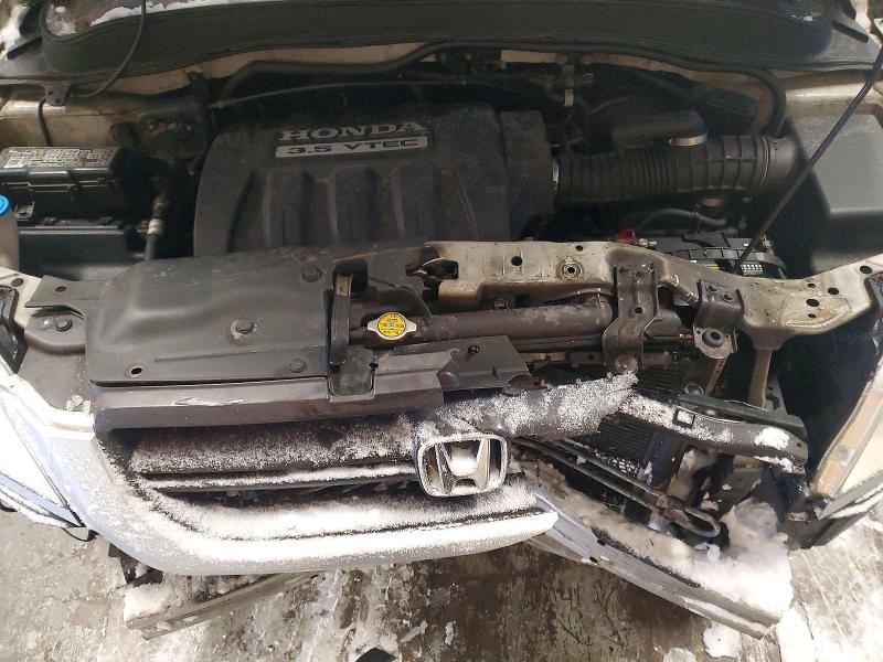 صورة رقم 12 من المزاد - 2005 HONDA PILOT EXL مع VIN 2HKYF18655H530815