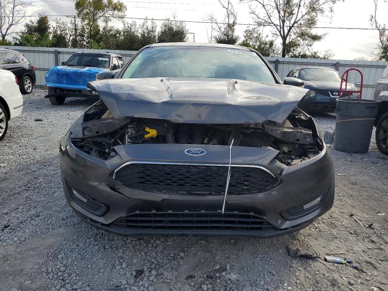 Photo 5 from auction – 2016 FORD FOCUS with VIN 1FADP3F26GL237341