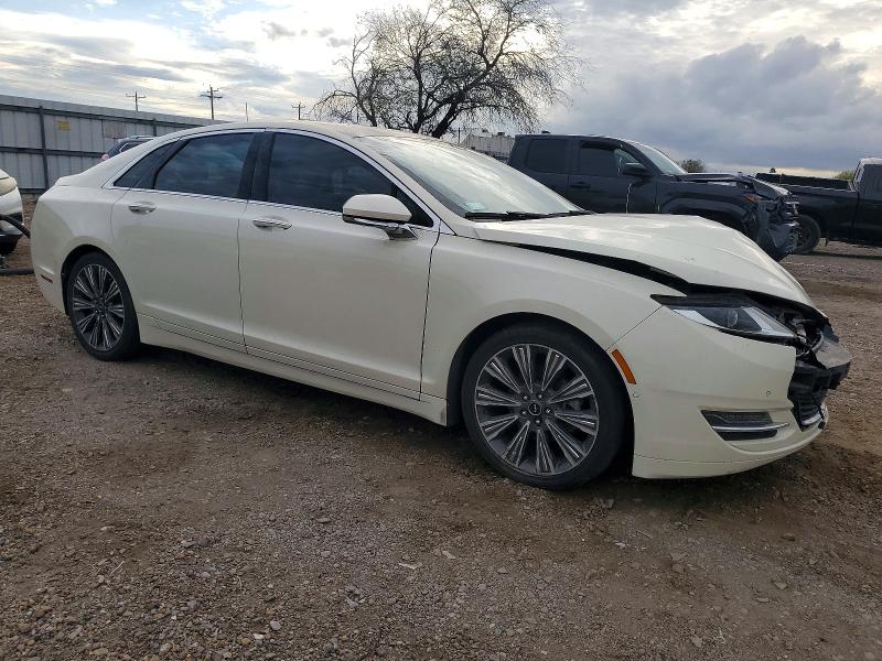 Photo 4 from auction – 2016 LINCOLN MKZ with VIN 3LN6L2PU1GR627222