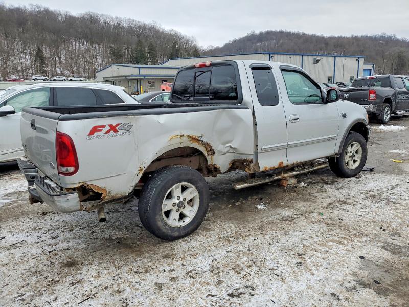 Photo 3 from auction – 2002 FORD F150 with VIN 2FTRX18L02CA38041