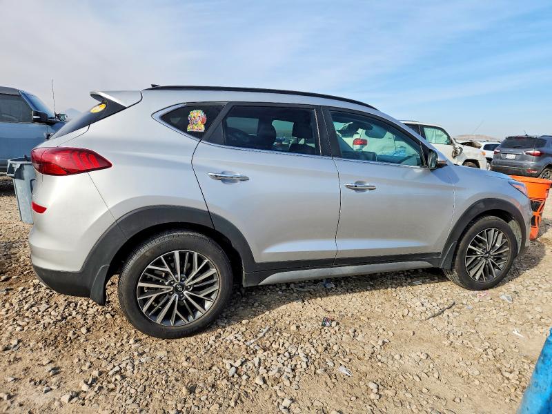 Photo 3 from auction – 2020 HYUNDAI TUCSON LIM with VIN KM8J3CAL6LU233895