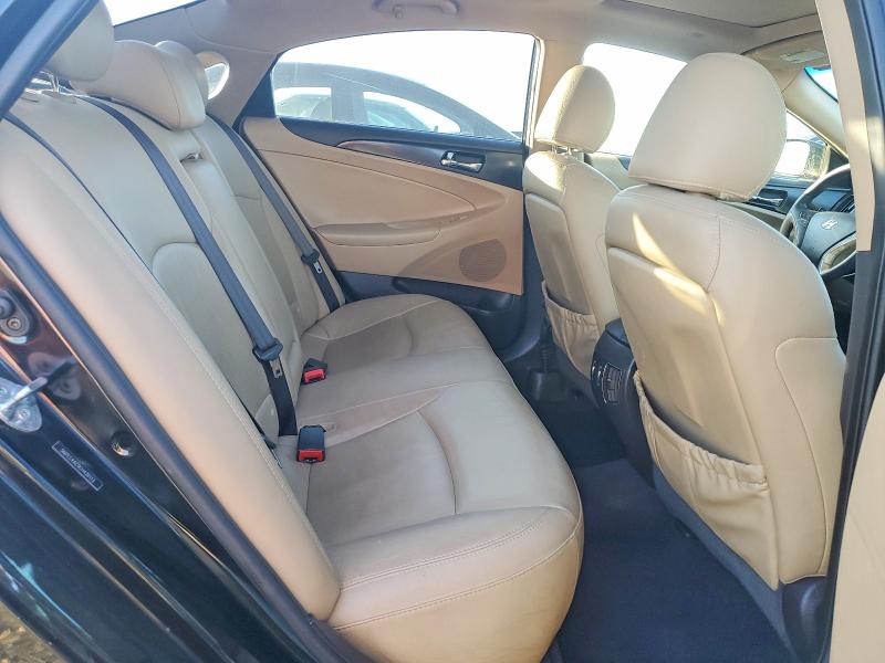 Photo 10 from auction – 2012 HYUNDAI SONATA SE with VIN 5NPEC4AC9CH426113