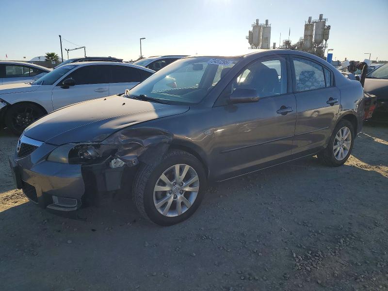 MAZDA 3 I 2008 with VIN JM1BK12F681811088 - Photo from auction