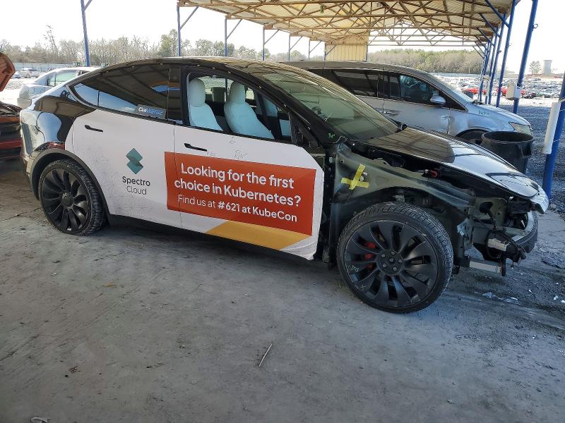 Photo 4 from auction – 2021 TESLA MODEL Y with VIN 5YJYGDEF9MF215807
