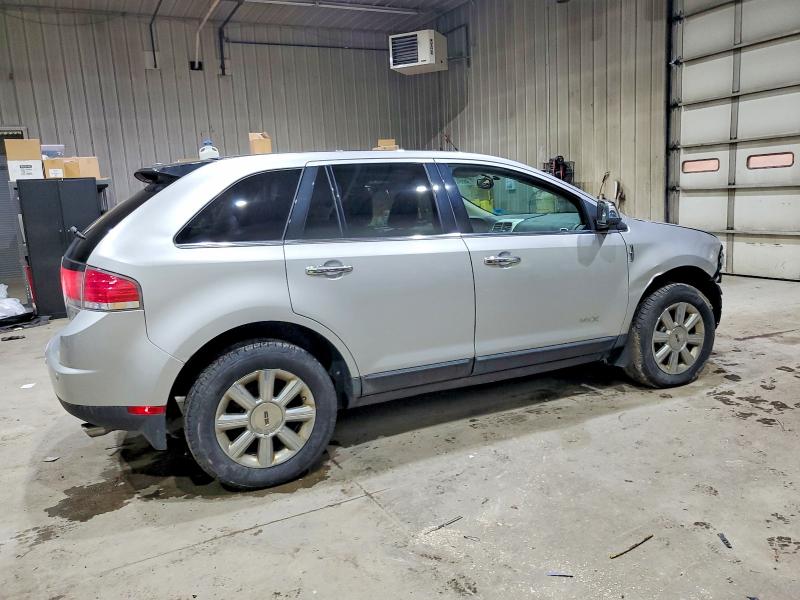 Photo 3 from auction – 2009 LINCOLN MKX with VIN 2LMDU88CX9BJ07040