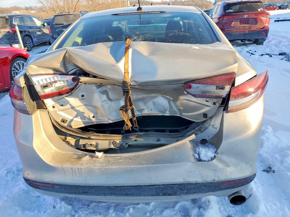 Photo 6 from auction – 2017 FORD FUSION SE with VIN 3FA6P0HD3HR124388